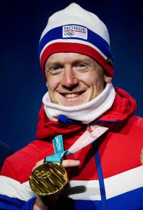 180216 Johannes Thingnes Bo of Norway gold celebrate at a Medal Ceremony for Men s Biathlon 20 km during day seven of the 2018 Winter Olympics on February 16, 2018 in Pyeongchang. Photo: Jon Olav Nesvold BILDBYRAN kod JE 160172 Copyright: JONxOLAVxNESVOLD BB180216JE062