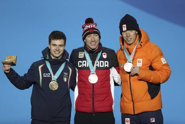 (180216) -- PYEONGCHANG, Feb. 16, 2018 -- Champion Ted-Jan Bloemen of Canada (C), second-placed Jorrit Bergsma (R) of the Netherlands and third-placed Nicola Tumolero of Italy pose for photos during medal ceremony of men s 10000m event of Speed skating Eisschnelllauf at 2018 PyeongChang Winter Olympic Games Olympische Spiele Olympia OS at Medal Plaza, PyeongChang, South Korea, Feb. 16, 2018. ) (SP)OLY-SOUTH KOREA-PYEONGCHANG-SPEED SKATING-MEN S 10000M-MEDAL CEREMONY BaixXuefei 