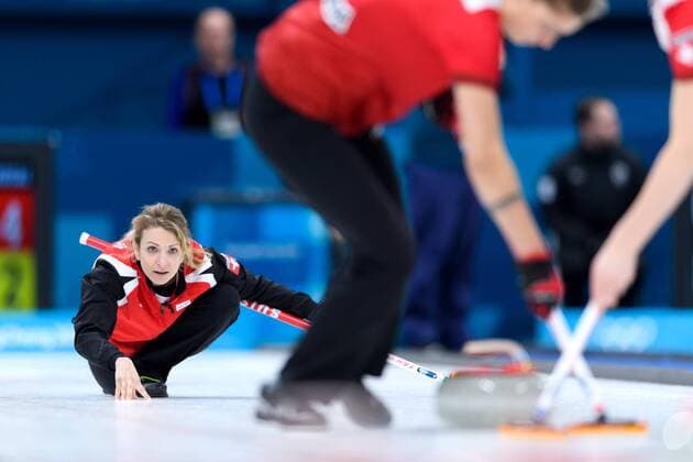 Olympia-Bilder des Tages - SPORT 180217 Silvana Tirinzoni of Switzerland in the round robin of curling between Switzerland and Sweden during day eight of the 2018 Winter Olympics on February 17, 2018 in Pyeongchang. Photo: Carl Sandin BILDBYRN kod CS 57999_301 Copyright: CARLxSANDIN BB180217CS032