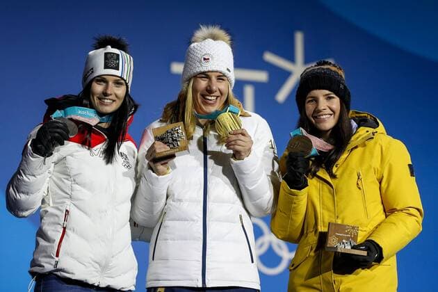 OLYMPICS - 2018 Winter Olympics PYEONGCHANG,SOUTH KOREA,17.FEB.18 - OLYMPICS, ALPINE SKIING - Olympic Winter games Winterspiele Spiele Summer games PyeongChang 2018, Medals Plaza, Super G, ladies, award ceremony. Image shows Anna Veith (AUT), Ester Ledecka (CZE) and Tina Weirather (LIE). Keywords: medals. GEPAxpictures xMaticxKlansek
