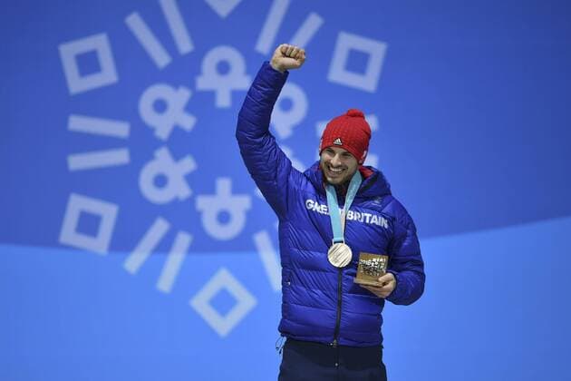 Dom PARSONS, GBR, 3. Platz, Bronze, Bronzemedaille, Bronzemedaillengewinner, Skeleton Men, Maenner, Siegerehrung, Victory Ceremony, PyeongChang Olympic Medals Plaza am 16.02.2018. Olympische Winterspiele 2018, vom 09.02. - 25.02.2018 in PyeongChang Suedkorea. Â