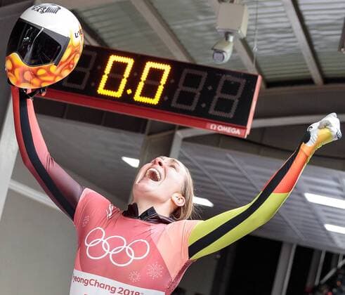 17.02.2018, Olympic Sliding Centre, Pyeongchang, KOR, PyeongChang 2018, Skeleton, Damen, 4. Lauf, im Bild Jacqueline Loelling (GER, 2. PLATZ) Jacqueline Loelling of Germany reacts after the ladie s Skeleton heat 4 competition of the Pyeongchang 2018 Winter Olympic Games Olympische Spiele Olympia OS at the Olympic Sliding Centre in Pyeongchang, South Korea on 2018 02 17. Groder Pyeongchang