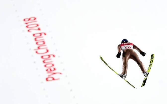 Themen der Woche - SPORT Olympia-Bilder des Tages - SPORT (180218) -- PYEONGCHANG, Feb. 18, 2018 -- Poland s Kamil Stoch competes during men s large hill individual event of Ski jumping Skispringen Ski nordisch at at 2018 PyeongChang Winter Olympic Games Olympische Spiele Olympia OS at Alpensia Ski Jumping Centre, PyeongChang, South Korea, Feb. 17, 2018. Kamil Stoch claimed champion with 285.7 points. ) (SP)OLY-SOUTH KOREA-PYEONGCHANG-SKI JUMPING-MEN S LARGE HILL INDIVIDUAL Lixgang 