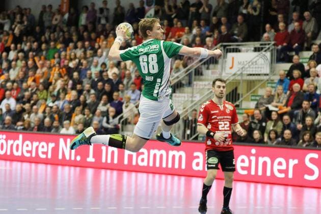 Julian Sauer (DJK Rimpar Woelfe 68) frei vorm Tor, ASV Hamm-Westfalen vs DJK Rimpar Woelfe, Handball, 2. Bundesliga, 17.02.2018, Hamm Copyright: xEIBNER JanxStrohdiekx EP_JSK