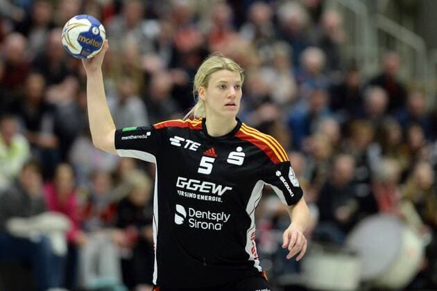 Carolin Schmele (HSG Bensheim Auerbach) -- Handball --- 1. Bundesliga Frauen --- HSG Bad Wildungen Vipers vs HSG Bensheim Auerbach--- 17.02.2018, Bad Wildungen Copyright: xEIBNER RolandxSippelx EP_RSL