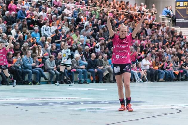 Shenia Minevskaja (TusSies Metzingen 13), Jubel, Torjubel, TusSies Metzingen gegen Neckarsulmer SU, Handball, 1. Bundesliga, Frauen, 17.02.2018, Metzingen Copyright: xEIBNER WolfgangxFrankx EP_WFK