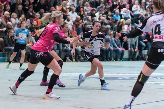 Svenja Kaufmann (Neckarsulmer SU 08), TusSies Metzingen gegen Neckarsulmer SU, Handball, 1. Bundesliga, Frauen, 17.02.2018, Metzingen Copyright: xEIBNER WolfgangxFrankx EP_WFK