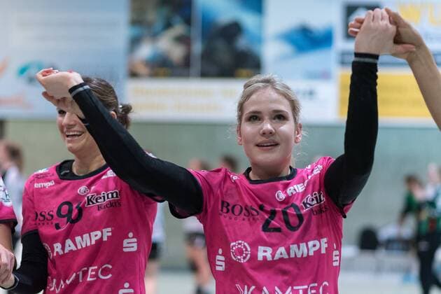 Annika Ingenpass (TusSies Metzingen 20), Jubel, TusSies Metzingen gegen Neckarsulmer SU, Handball, 1. Bundesliga, Frauen, 17.02.2018, Metzingen Copyright: xEIBNER WolfgangxFrankx EP_WFK