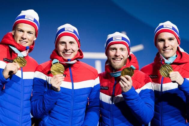 PyeongChang 2018 - Langlauf, 4x10km Staffel Herren Siegerehrung 180218 Didrik Tonseth, Martin Johnsrud Sundby, Simen Hegstad Krüger and Johannes Hosflot Klaebo of Norway, Gold, celebrating at a Medal Ceremony for Men s 4x10 km Relay during day nine of the 2018 Winter Olympics on February 18, 2018 in Pyeongchang. Photo: Petter Arvidson BILDBYRAN kod PA 91980 Copyright: PETTERxARVIDSON BB180218PA173