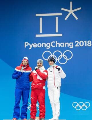 PyeongChang 2018 - Ski Alpin, Riesenslalom Herren Siegerehrung OLYMPICS - 2018 Winter Olympics PYEONGCHANG,SOUTH KOREA,18.FEB.18 - OLYMPICS, ALPINE SKIING - Olympic Winter games Winterspiele Spiele Summer games PyeongChang 2018, Medals Plaza, giant slalom, men, award ceremony. Image shows Henrik Kristoffersen (NOR), Marcel Hirscher (AUT) and Alexis Pinturault (FRA). Keywords: medals. GEPAxpictures xMaticxKlansek