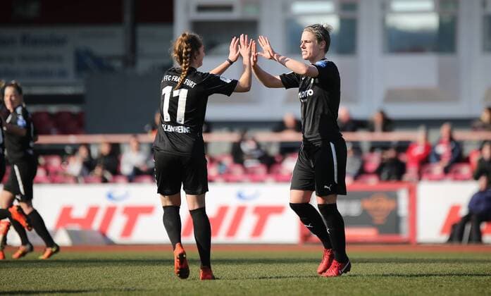 18.02.2018 xcex Deutschland, Köln, Fussball, Frauenfussball Allianz Frauen-Bundesliga Saison 2017 2018 1. FC Köln - 1. FFC Frankfurt Torjubel FFC Frankfurt, Jubel, Freude, Emotionen