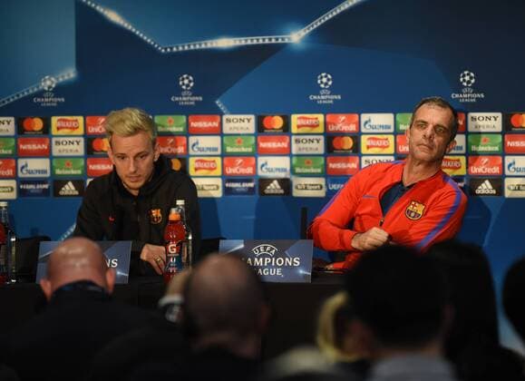 FC Barcelona Barca press conference PK Pressekonferenz Ivan Rakiti? and during the FC Barcelona Press Conference at Stamford Bridge, London, UK. Content Not Available For UK Newspapers Copyright: xSimonxDaelx FIL-11380-0001