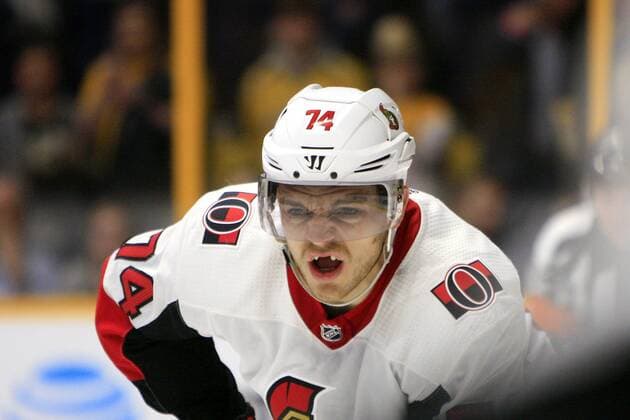 Themen der Woche - SPORT Bilder des Tages - SPORT NASHVILLE, TN - FEBRUARY 19: Ottawa Senators defenseman Mark Borowiecki (74) is shown during the NHL Eishockey Herren USA game between the Nashville Predators and the Ottawa Senators, held on February 19, 2018, at Bridgestone Arena in Nashville, Tennessee. (Photo by Danny Murphy Icon Sportswire) NHL: FEB 19 Senators at Predators Icon160180219121 EDITORIAL USE ONLY