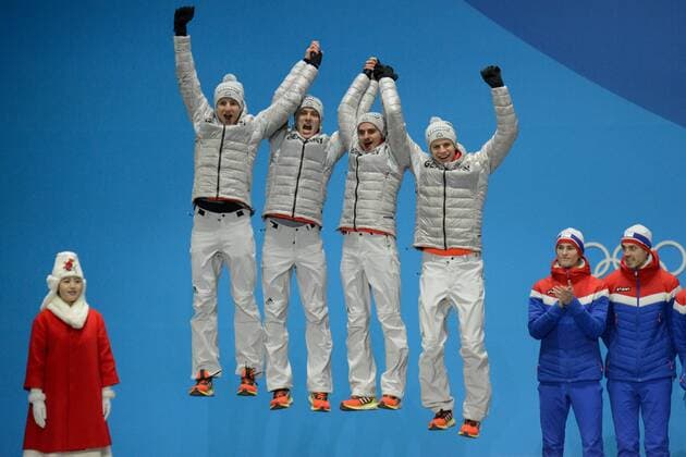 PyeongChang 2018 - Highlights der Olympischen Spiele Olympia-Bilder des Tages - SPORT February 20, 2018 - Pyeongchang, South Korea - Members of the German Ski jumping Skispringen Ski nordisch team celebrate getting the silver medal in the Men s Team event in the PyeongChang Olympic Games Olympische Spiele Olympia OS .Team members are : RICHARD FREITAG, KARL GEIGER, STEPHAN LEYHE, and ANDREAS WELLINGER. Pyeongchang 18: Medal Winners - ZUMAl132 20180220_zap_l132_001 Copyright: xChristopherxLevyx