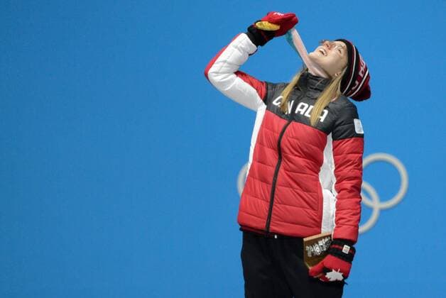 February 20, 2018 - Pyeongchang, South Korea - CASSIE SHARPE of Canada celebrates winning the gold medal in the Ladies Ski Halfpipe freestyle skiing event in the PyeongChang Olympic Games Olympische Spiele Olympia OS Pyeongchang 18: Medal Winners - ZUMAl132 20180220_zap_l132_033 Copyright: xChristopherxLevyx