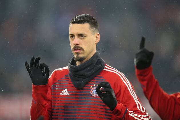 alles OK, Sandro Wagner 2 (FC Bayern Muenchen), FC Bayern Muenchen vs. Besiktas Istanbul, Fussball, Achtelfinale, Champions League, 20.02.2018 Muenchen Bayern Deutschland