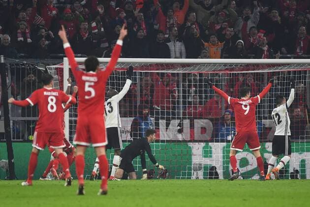 20.02.2018, xjhx, Fussball Champions League, FC Bayern Muenchen - Besiktas Istanbul, emspor, v.l. Goal scored, Tor zum 1:0 durch Thomas Mueller (FCB - FC Bayern Muenchen) Muenchen