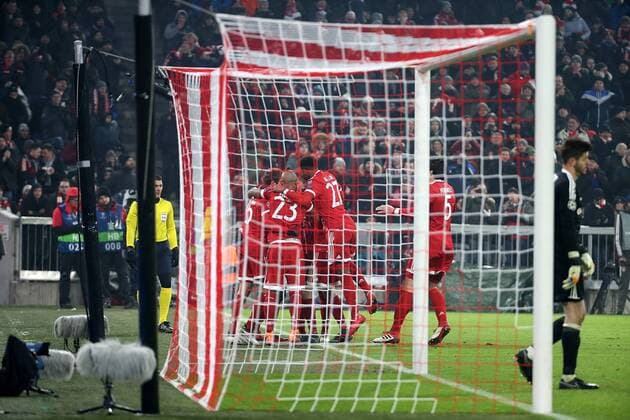 GER, UEFA CL, FC Bayern München (GER) vs Besiktas Istanbul (TR) 20.02.2018, Allianz Arena, München, GER, UEFA CL, FC Bayern München (GER) vs Besiktas Istanbul (TR) , im Bild Kingsley Coman (München) freut sich über sein Tor zum 2:0