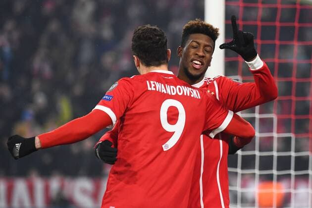 20.02.2018, xjhx, Fussball Champions League, FC Bayern Muenchen - Besiktas Istanbul, emspor, v.l. Torjubel, Goal celebration, celebrate the goal zum 2:0 durch Kingsley Coman (FCB - FC Bayern Muenchen) mit der Mannschaft Robert Lewandowski (FCB - FC Bayern Muenchen) Muenchen