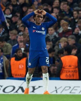 Chelsea v FC Barcelona Barca UEFA Champions League Willian of Chelsea celebrates after scoring the opening goal during the UEFA Champions League match at Stamford Bridge, London Content Not Available For UK Newspapers Copyright: xAlanxStanfordx FIL-11389-0037