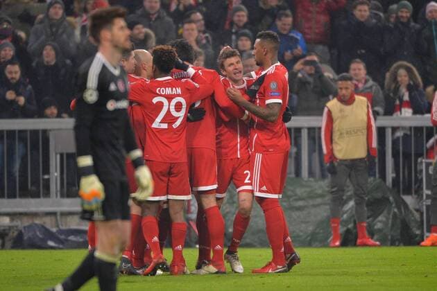 Munich, Germany 20.02.2018, UEFA Champions League - 2017 18 Season, round of last sixteen, Achtelfinale, FC Bayern Muenchen - Besiktas Istanbul, jubel, Torjubel um Thomas Mueller (FCB) nach dem treffer zum 3:0 ( DeFodi527
