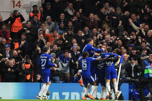 20th February 2018, Stamford Bridge, London, England; UEFA Champions League football, round of 16, 1st leg, Chelsea versus FC Barcelona Barca Willian of Chelsea celebrates with team mates after scoring making it 1-0  ActionPlus11990638