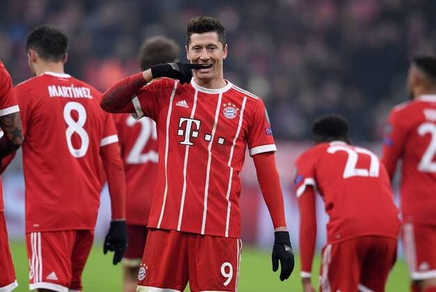 FUSSBALL CHAMPIONS LEAGUE SAISON 2017 2018 ACHTELFINALE HINSPIEL FC Bayern Muenchen - Besiktas Istanbul 20.02.2018 Robert Lewandowski (FC Bayern Muenchen) jubelt nach dem Tor zum 5:0 Muenchen