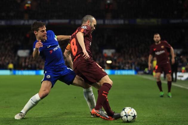 20th February 2018, Stamford Bridge, London, England; UEFA Champions League football, round of 16, 1st leg, Chelsea versus FC Barcelona Barca Cesar Azpilicueta of Chelsea challenges Andr& xe9;s Iniesta of Barcelona  ActionPlus11990715