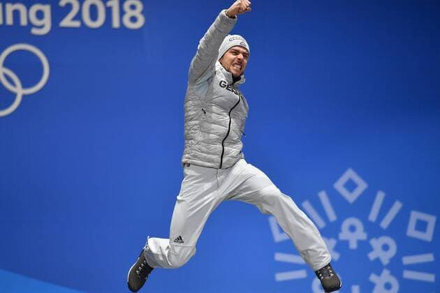 Johannes RYDZEK (GER), Jubel,Freude,Begeisterung,.Jubelsprung, Nordic Combined - Ind. Gund. LH 10km, Cross-Country Siegerehrung,Nordische Kombination. Victory Ceremony,PyeongChang Olympic Medals Plaza am 21.02.2018. Olympische Winterspiele 2018, vom 09.02. - 25.02.2018 in PyeongChang Suedkorea.