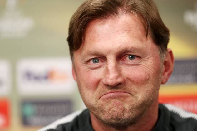 RB Leipzig - PK Euro League Leipzig, 21.02.2018, Red Bull Arena, Fussball, UEFA EURO EM Europameisterschaft Fussball League , PK am Vortag der Partie im 16el Finale, RB Leipzig vs. SSC Neapel , Im Bild: Trainer Ralph Hasenhüttl Hasenhuettl (RB Leipzig) ,