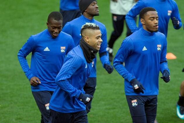 Olympique Lyon s striker Mariano Diaz participates in a training session of the team before tomorrow s Europa League round of 32 match against Villarreal at La Ceramica stadium in Villarreal, Valencian Community, Spain, 21 February 2018. Olympique Lyon s training session !ACHTUNG: NUR REDAKTIONELLE NUTZUNG!  Copyright: xDomenechxCastellox VIL004 20180221-636548423043276219