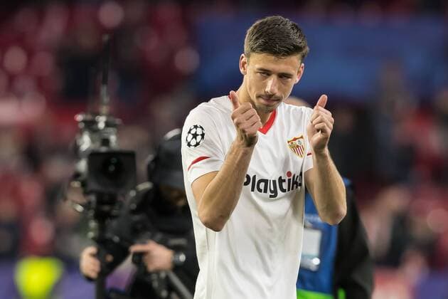Spain, Sevilla 21.02.2018, UEFA Champions League - 2017 18 Season, Round of 16, First leg, Sevilla FC - Manchester United ManU FC, Clement Lenglet (FCS) gestikuliert, gestik ( DeFodi507