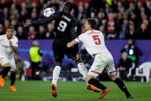 21st February 2018, Ramon Sanchez Pizjuan, Seville, Spain; UEFA Champions League football, round of 16, 1st leg, Sevilla versus Manchester United ManU Manchester United forward Romelu Lukaku controls the ball but with his arm and this cancelled out the goal  ActionPlus11991215