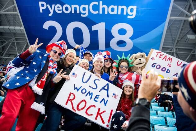 PyeongChang 2018, Eishockey, USA - Kanada, Finale Damen 180222 Fans of USA during the Women s Ice hockey Eishockey final between USA and Canada during day thirteen of the 2018 Winter Olympics on February 22, 2018 in Pyeongchang. Photo: Petter Arvidson BILDBYRN kod PA 91993 Copyright: PETTERxARVIDSON BB180222PA047