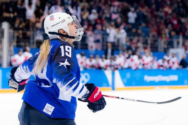 PyeongChang 2018, Eishockey, USA - Kanada, Finale Damen 180222 Gigi Marvin of USA celebrates after scoring a shootout goal in the Women s Ice hockey Eishockey final between USA and Canada during day thirteen of the 2018 Winter Olympics on February 22, 2018 in Pyeongchang. Photo: Petter Arvidson BILDBYRAN kod PA 91993 Copyright: PETTERxARVIDSON BB180222PA051