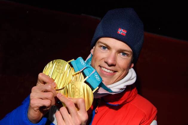 PyeongChang 2018 - Highlights der Olympischen Spiele 180222 Johannes Hosflot Klaebo of Norway celebrates with his medals after the Medal Ceremony during day thirteen of the 2018 Winter Olympics on February 22, 2018 in Pyeongchang. Photo: Carl Sandin BILDBYRAN kod CS 57999_316 *** 180222 Johannes Hosflot Klaebo of Norway celebrates with his medals after the Medal Ceremony during day thirteen of the 2018 Winter Olympics on February 22, 2018 in Pyeongchang Photo Carl Sandin BILDBYRAN Code CS 57999 316  Copyright: CARLxSANDIN BB180222CS060
