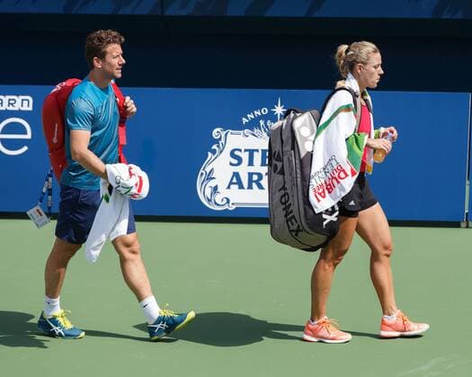 ANGELIQUE KERBER (GER) und Trainer Wim Fissette Tennis - Dubai Tennis Championships 2018 - WTA Tennis Damen - Dubai Duty Free Tennis Stadium - Dubai - - United Arab Emirates - 22 February 2018. Copyright: xJuergenxHasenkopfx