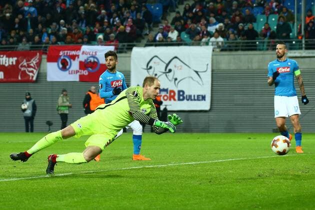 22.02.2018, xkvx, Fussball Europa League, RB Leipzig - SSC Neapel, emspor, v.l. Peter Gulacsi (RBL - RB Leipzig) Leipzig