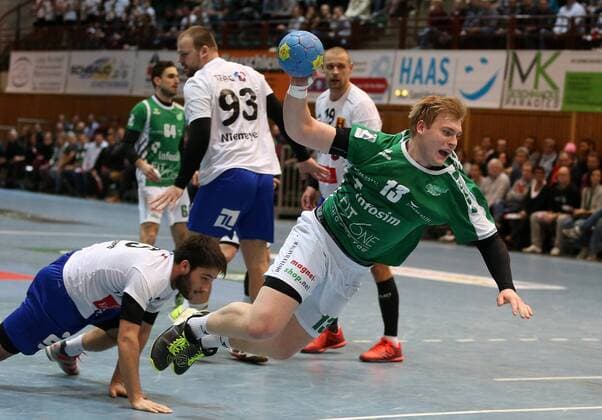 v.li.: Noah Streckhardt (ThSV Eisenach), Benjamin Herth (DJK Rimpar Wölfe), Marcel Niemeyer (ThSV Eisenach), Nicolai Hansen (ThSV Eisenach), Patrick Gempp (DJK Rimpar Wölfe), DKB 2. Handball-Bundesliga, DJK Rimpar Wölfe - ThSV Eisenach,