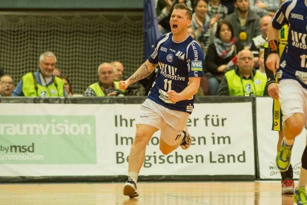 Torjubel Arnor Thor Gunnarsson ( 11, Bergischer HC) Bergischer HC vs. VfL Eintracht Hagen, Handball, 2. Bundesliga, 23.02.18 Solingen NRW Deutschland Klingenhalle