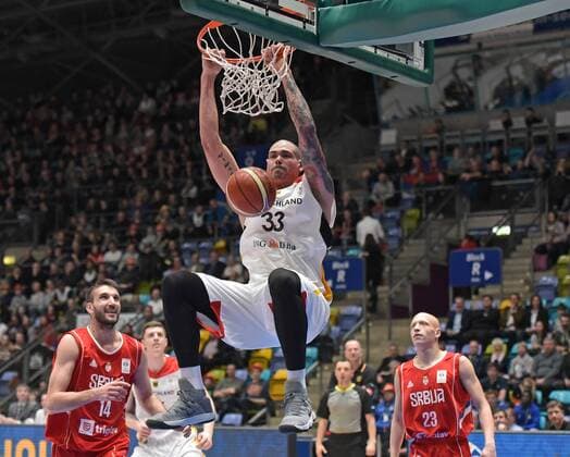 Bilder des Tages - SPORT 23.02.2018, xblx, Basketball DBB WM Quali, Deutschland - Serbien, emspor, v.l. Maik Zirbes (Deutschland, Deutscher Basketball Bund, DBB) Frankfurt am Main *** 23 02 2018 xblx Basketball DBB WC Quali Germany Serbia emspor v Maik Zirbes Germany German Basketball Federation DBB Frankfurt am Main