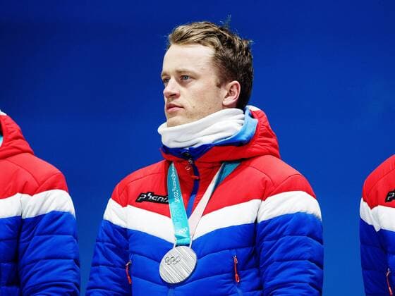 180224 Tarjei Bo of Norway, silver, celebrates at the Medal Ceremony for the Men s Biathlon 4x7,5 km relay during day fifteen of the 2018 Winter Olympics on February 24, 2018 in Pyeongchang. Photo: Carl Sandin BILDBYRAN kod CS 57999_322 Copyright: CARLxSANDIN BB180224CS137