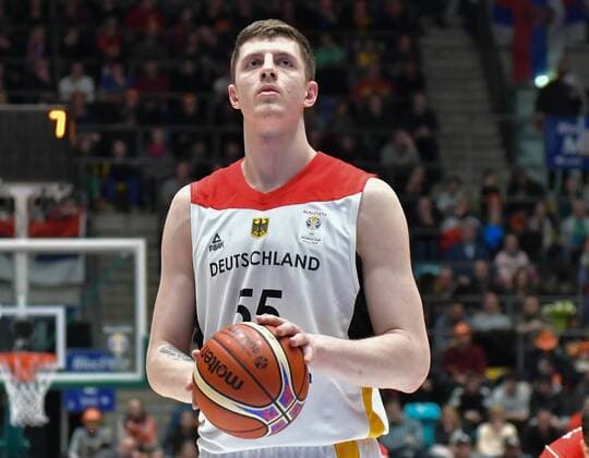 23.02.2018, xblx, Basketball DBB WM Quali, Deutschland - Serbien, emspor, v.l. Isaiah Hartenstein (Deutschland, Deutscher Basketball Bund, DBB) Frankfurt am Main