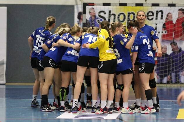 Siegesjubel bei HSG Blomberg-Lippe, HSG Blomberg-Lippe vs Neckarsulmer Union, Handball, 1. Frauen Bundesliga, 24.02.2018, Blomberg Copyright: xEIBNER JanxStrohdiekx EP_JSK