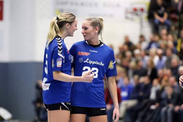 v.l. Franziska Mueller (HSG Blomberg-Lippe 5), Silje Brons Petersen (HSG Blomberg-Lippe 23), HSG Blomberg-Lippe vs Neckarsulmer Union, Handball, 1. Frauen Bundesliga, 24.02.2018, Blomberg Copyright: xEIBNER JanxStrohdiekx EP_JSK