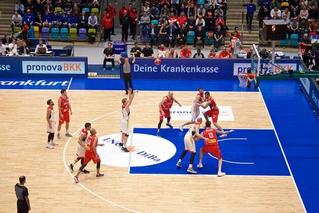 Basketball Frankfurt 23.02.2018 European Qualifiers for the World Cup 2019 Qualifikation für die WM 2019 Deutschland (GER) - Serbien (SRB) Nils Giffey (Deutschland, No.05) Freiwurf