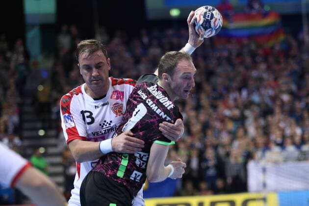 SG Flensburg-Handewitt - Telekom Veszprem HC, EHF Champions League; Flensburg, 25.02.18 Flensburg, 25.02.18, Handball, VELUX EHF Champions League, Saison 2017 2018, Gruppenphase, SG Flensburg-Handewitt - Telekom Veszprem HC : Holger Glandorf (SG Flensburg-Handewitt, 09), Momir Ilic (Telekom Veszprem HC, 13)