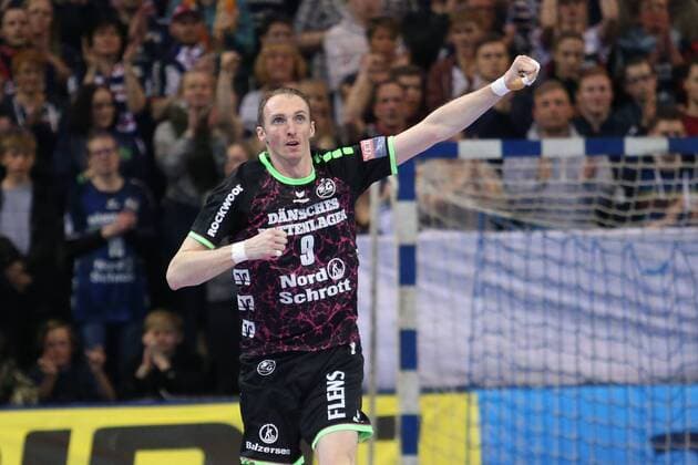 SG Flensburg-Handewitt - Telekom Veszprem HC, EHF Champions League; Flensburg, 25.02.18 Flensburg, 25.02.18, Handball, VELUX EHF Champions League, Saison 2017 2018, Gruppenphase, SG Flensburg-Handewitt - Telekom Veszprem HC : Jubel, Holger Glandorf (SG Flensburg-Handewitt, 09)