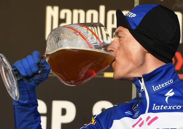 Themen der Woche - SPORT Bilder des Tages - SPORT Namur, Belgium - February 27 : TERPSTRA Niki (NED) of Quick during the 50th Grand Prix Samyn cycling race with start in Quaregnon and finish in Dour (200 kms) on February 27, 2018 in Namur, Belgium, 27 02 2018 CYCLISME : 50 eme Grand Prix De Samyn - Namur - 27 02 2018 PhotoNews Panoramic 