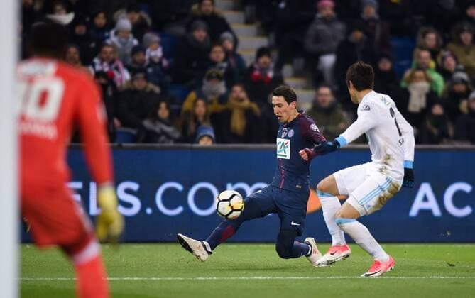 Angel Di Maria ( PSG ) - Hiroki Sakai ( Olympique Marseille ) FOOTBALL : Paris Saint Germain vs Olympique de Marseille - Coupe de France - Paris - 28 02 2018 FedericoPestellini Panoramic 
